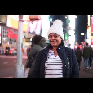 Meet your Posher, Johanny cruz